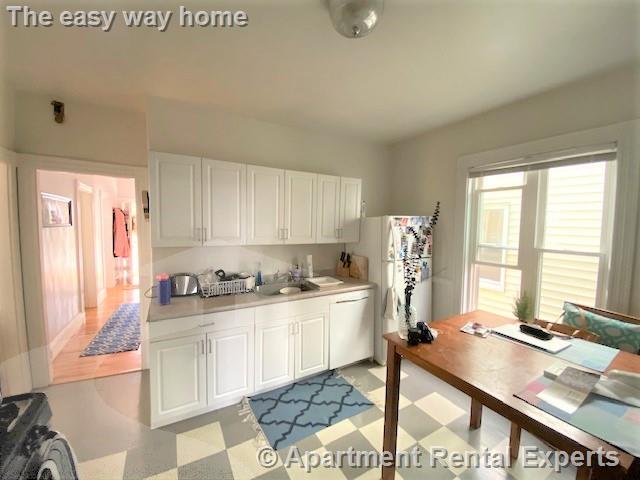 47 Burnside Ave, Porter Square