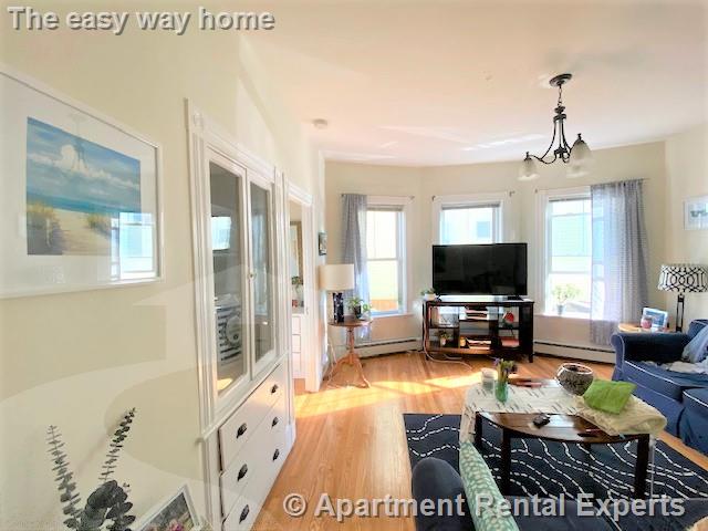 47 Burnside Ave, Porter Square