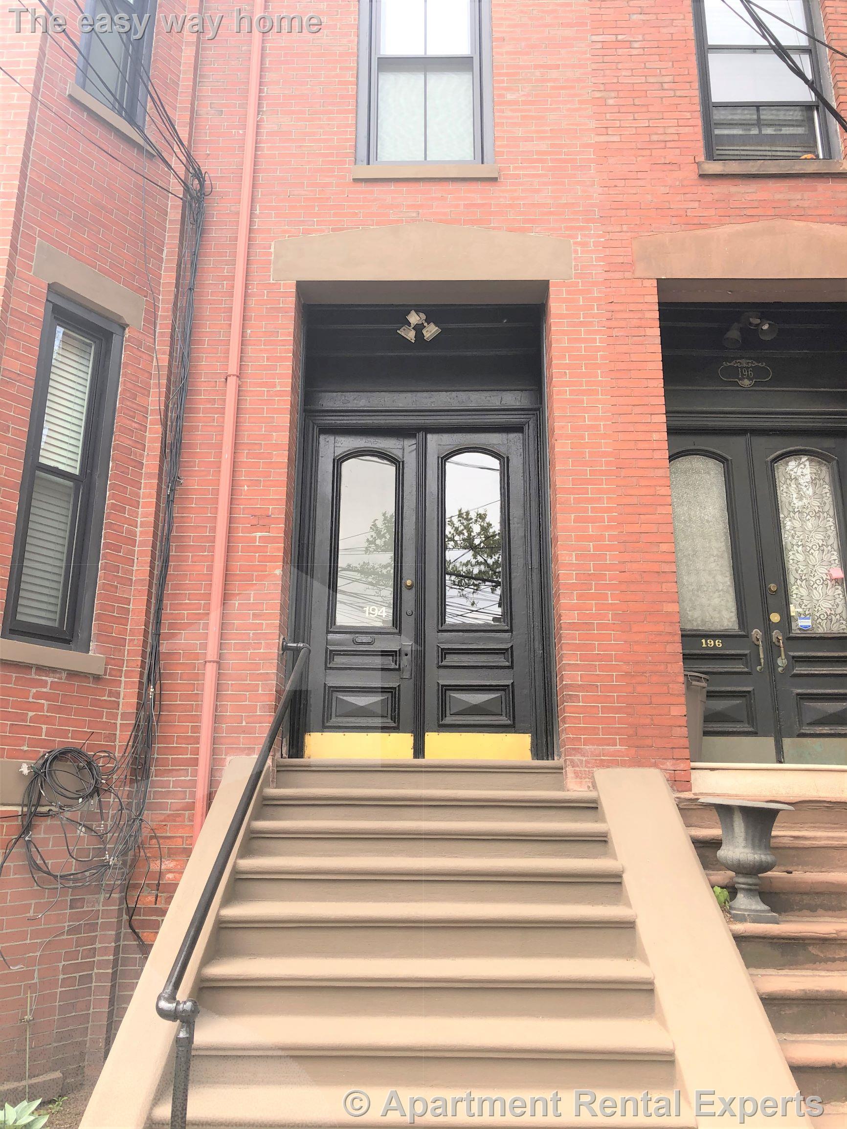 194 Central St, Winter Hill