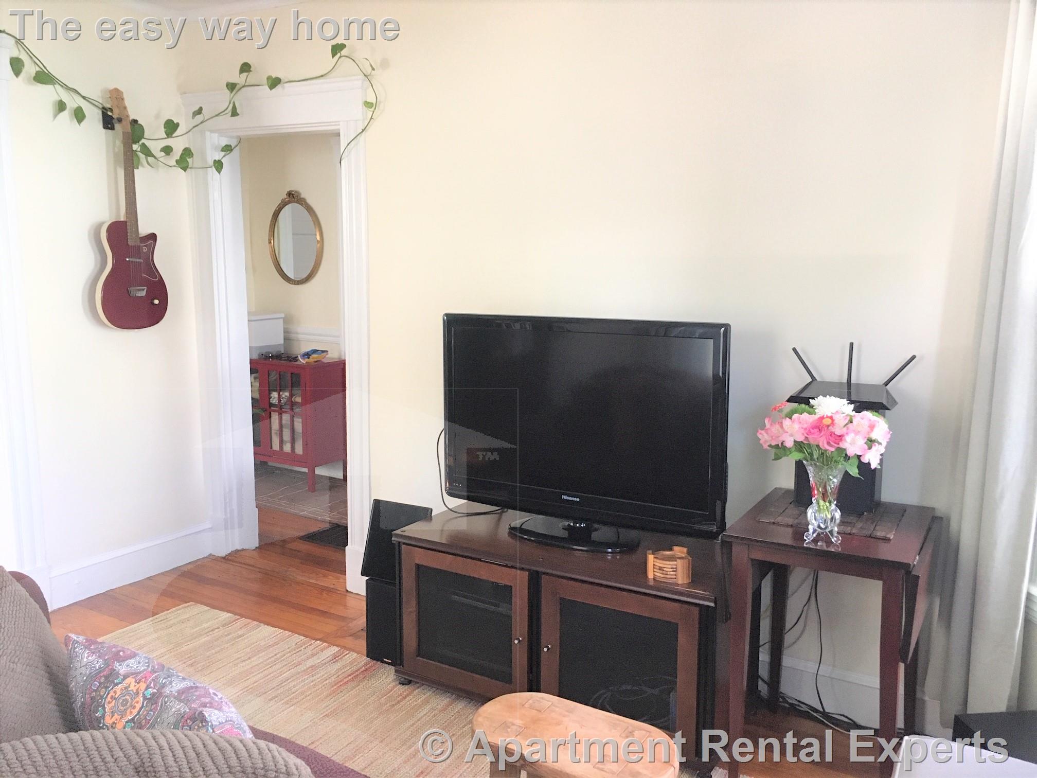 11-15 Orrin St, Huron Village