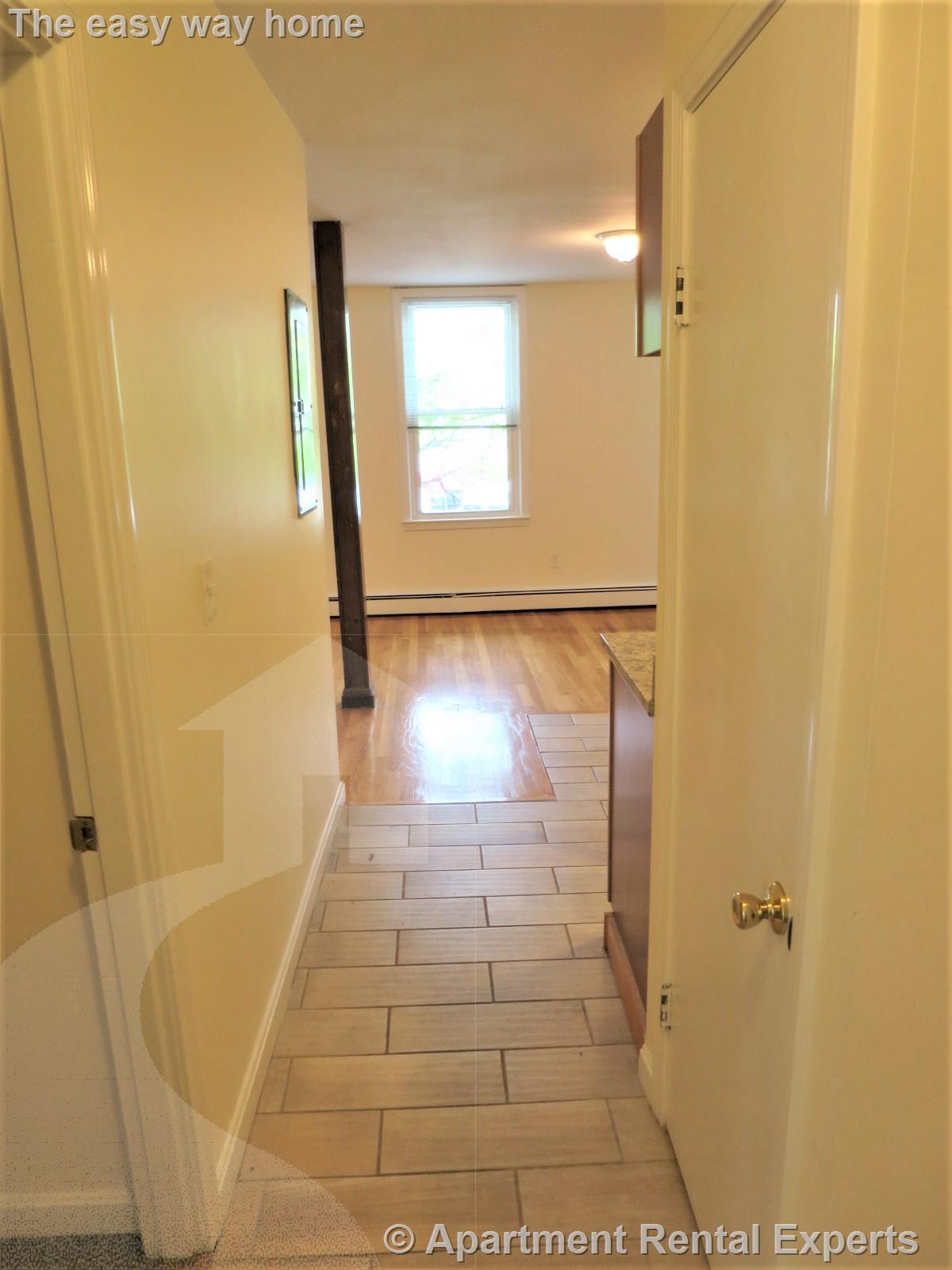 37 Davis Sq, Davis Square