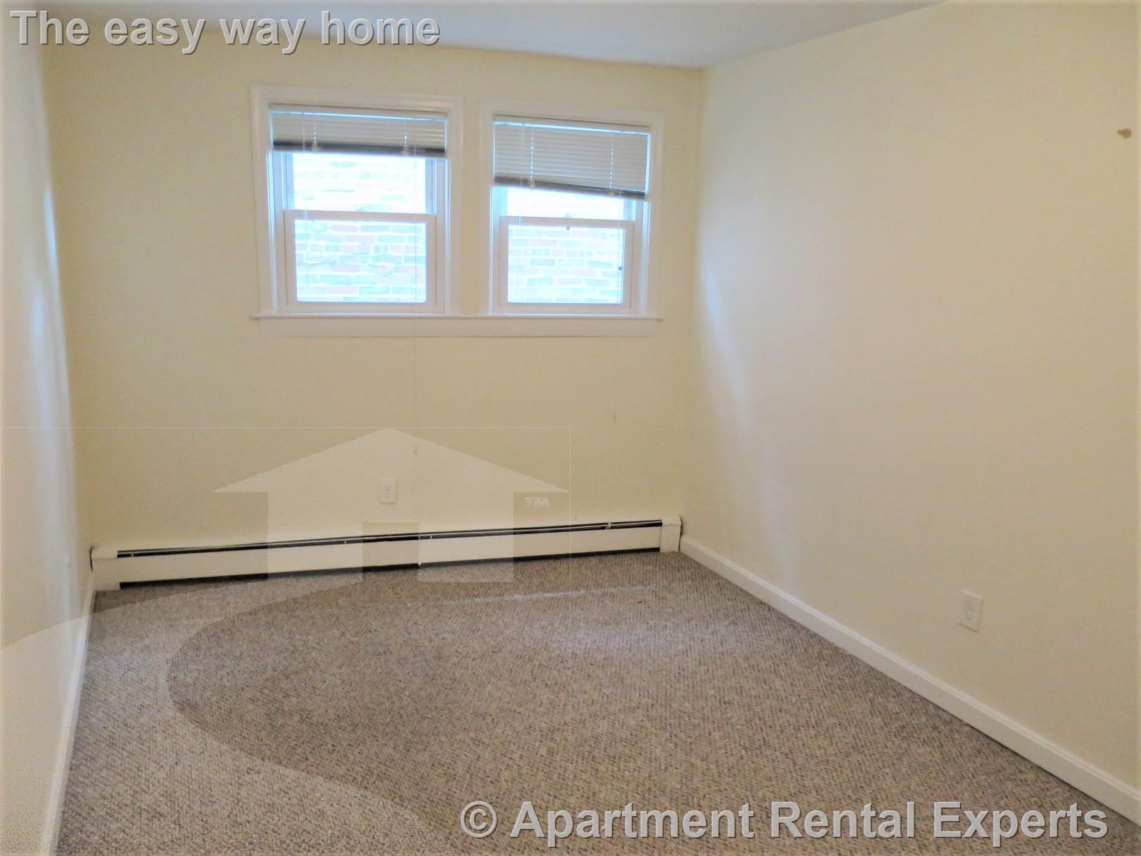 37 Davis Sq, Davis Square