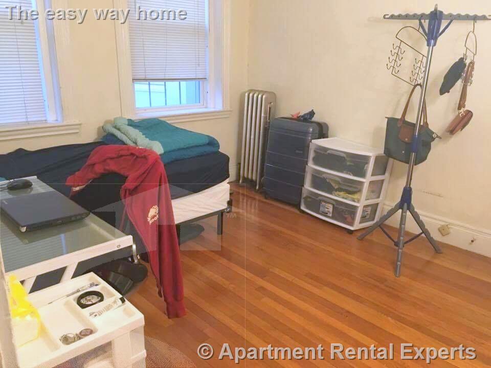 74 Kirkland St, Harvard Square