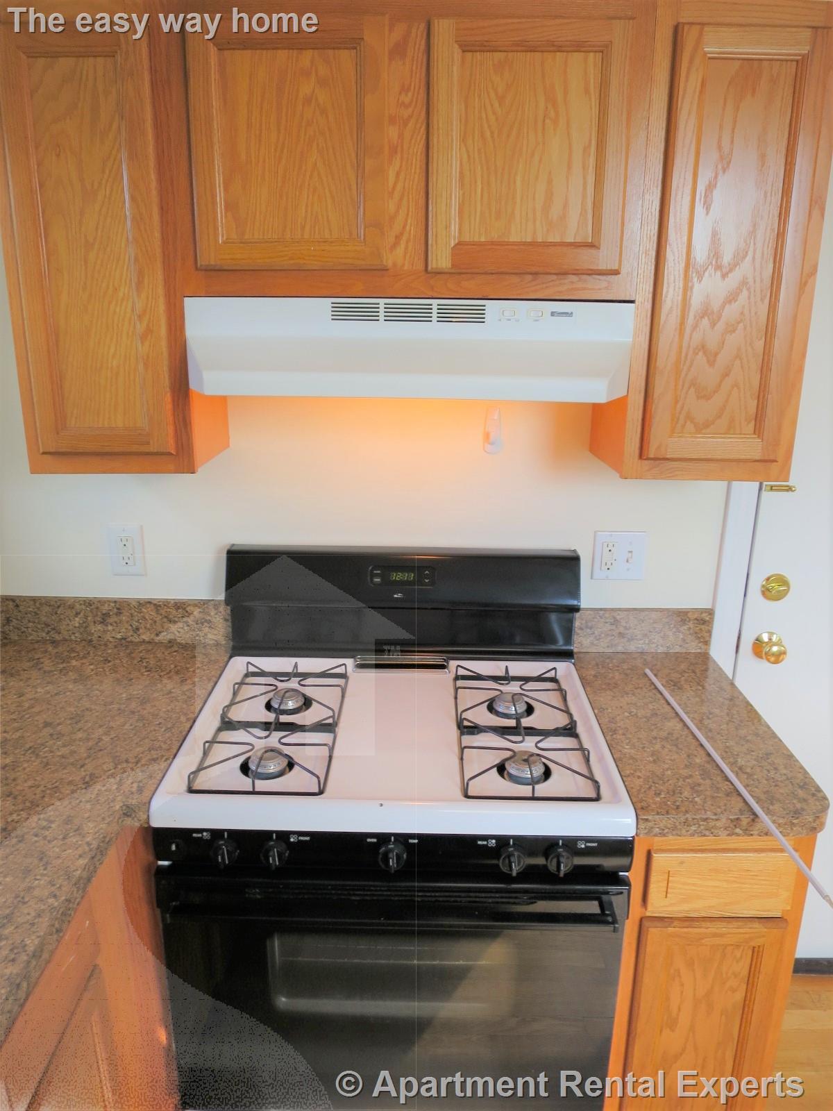 64 Vinal Ave, Spring Hill