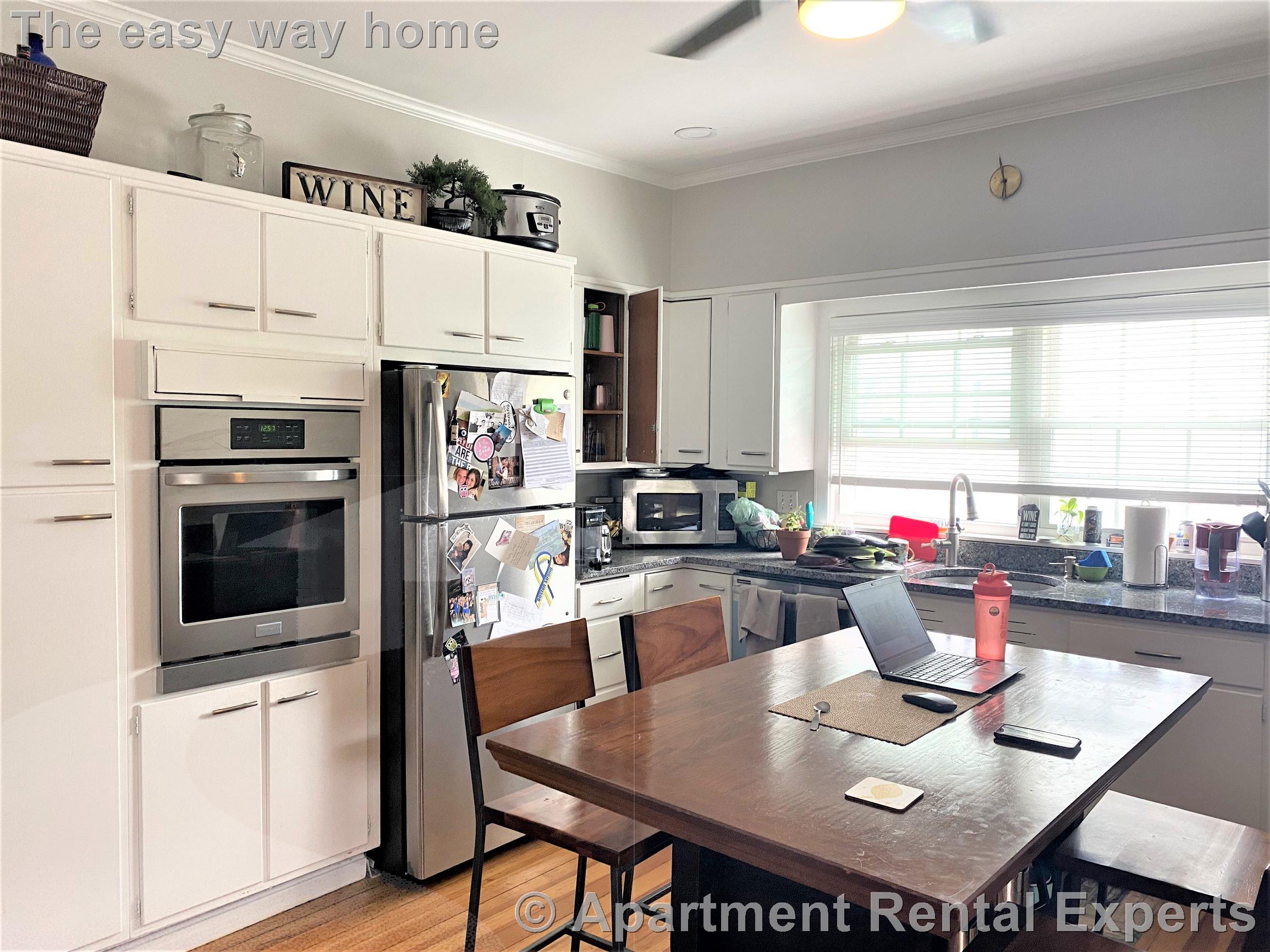 521 Main St, Magoun Square