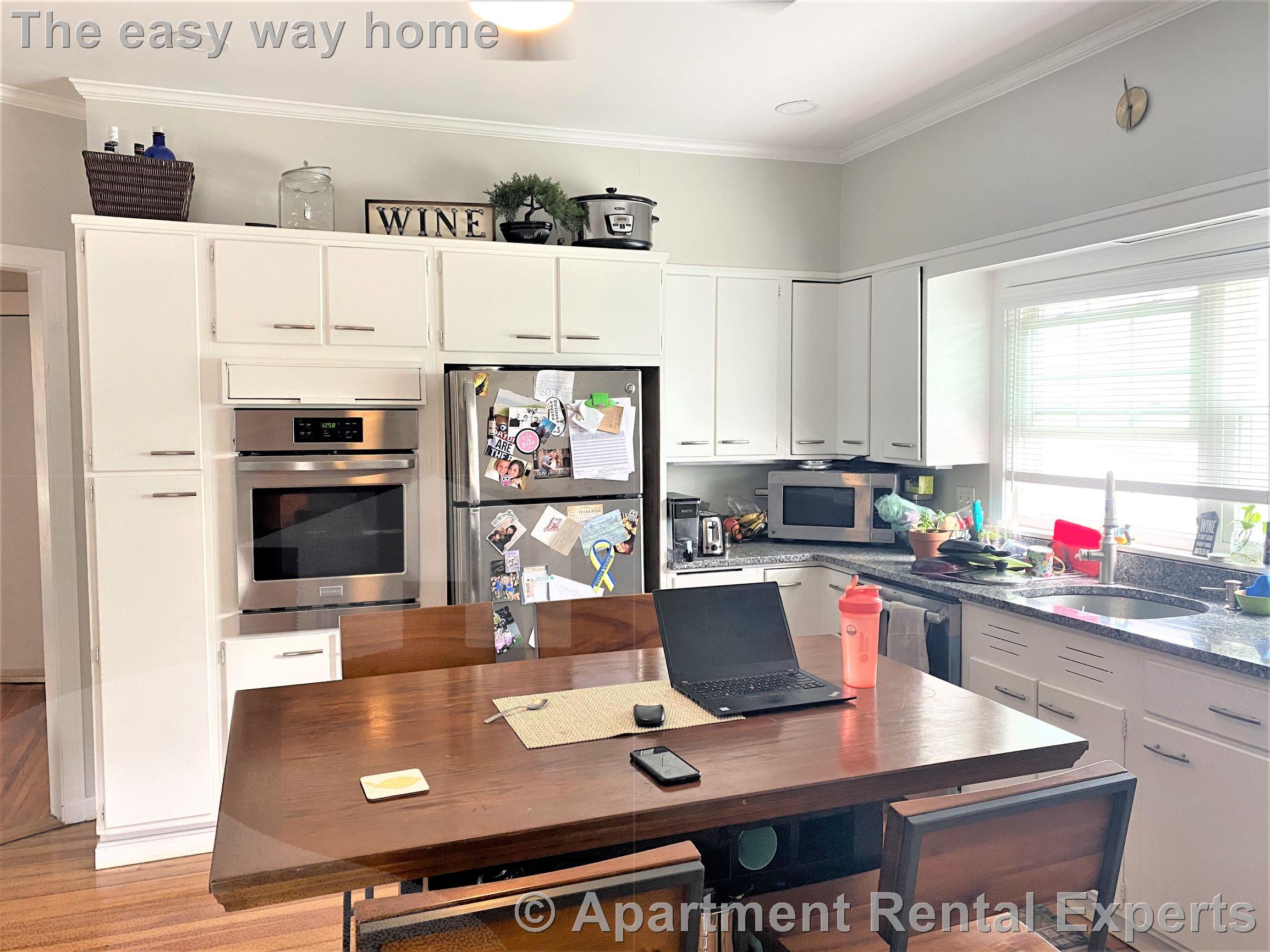 521 Main St, Magoun Square