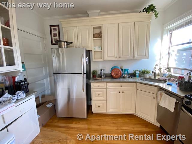 84 Prescott St, Harvard Square