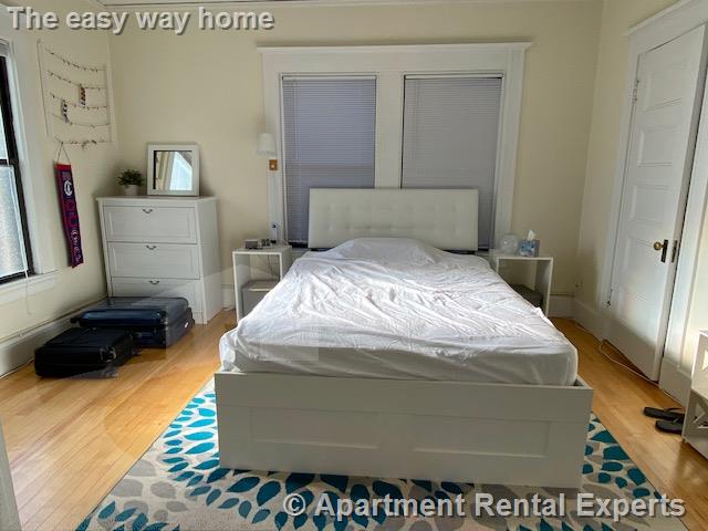 84 Prescott St, Harvard Square