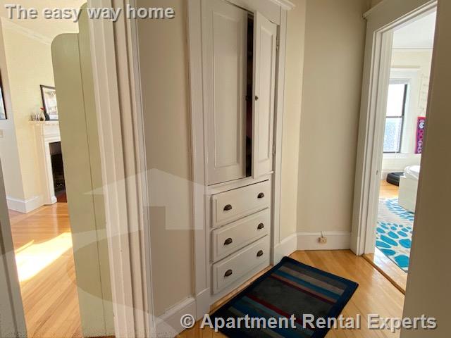 84 Prescott St, Harvard Square