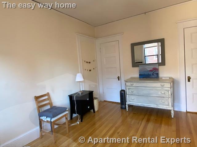 84 Prescott St, Harvard Square