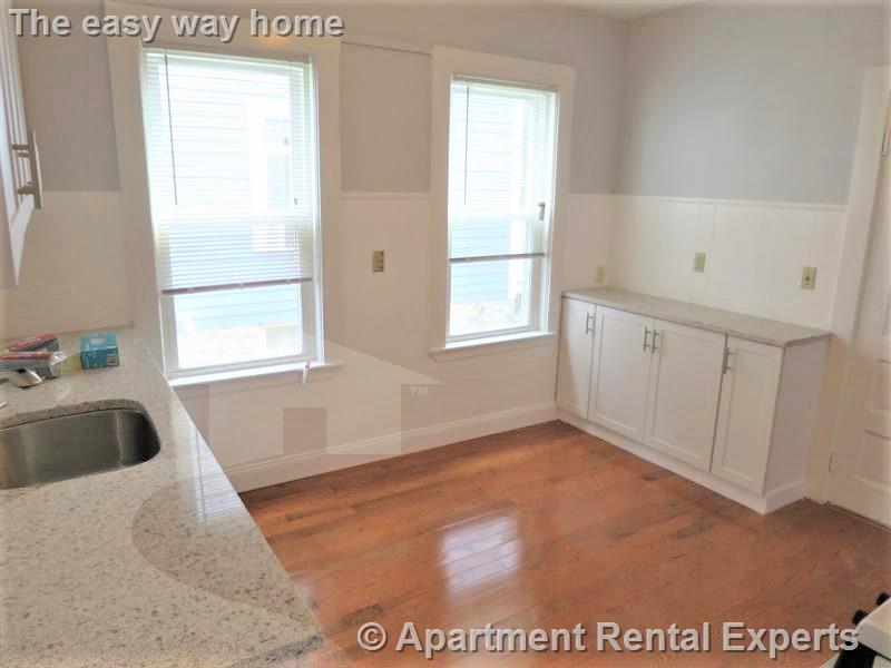 36 Standish St, Huron Village