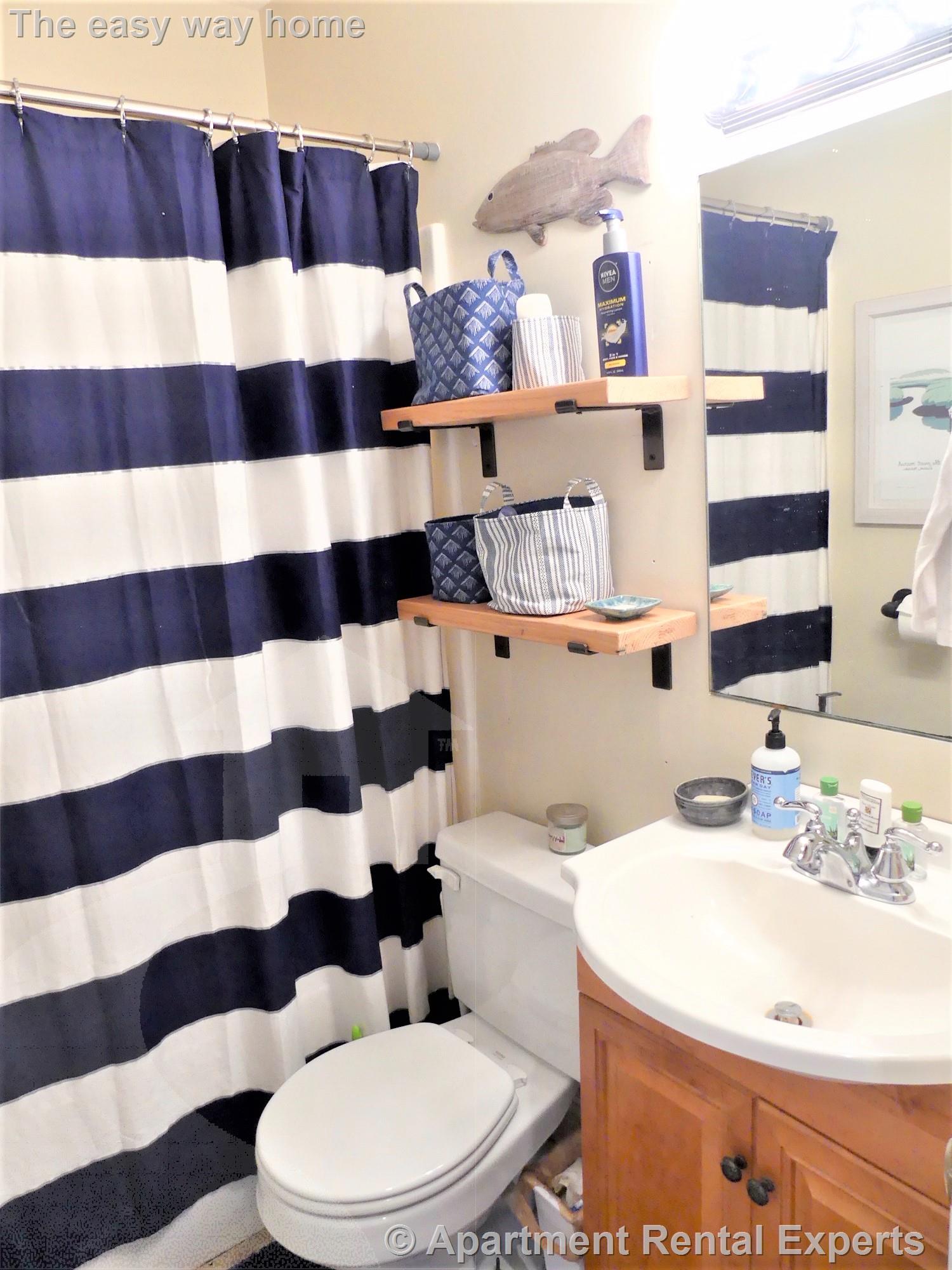 894 Broadway, Powderhouse