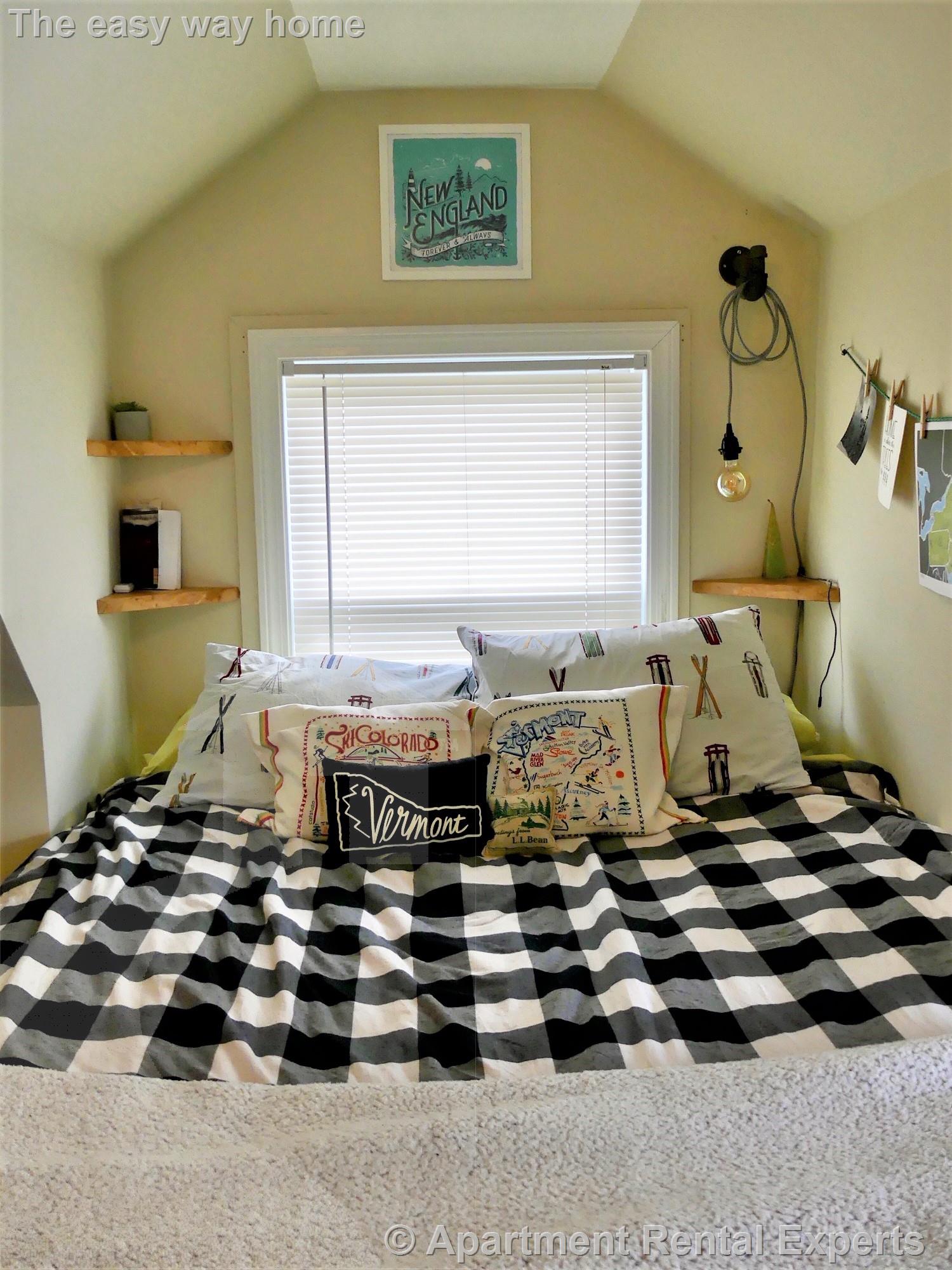 894 Broadway, Powderhouse