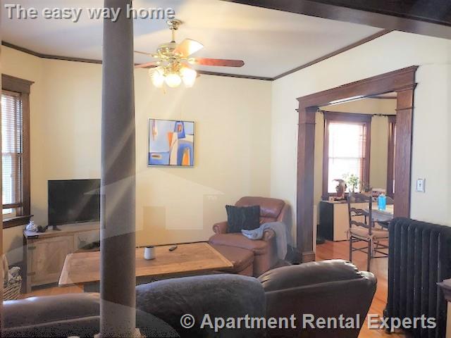 26-28 Bailey St, Tufts