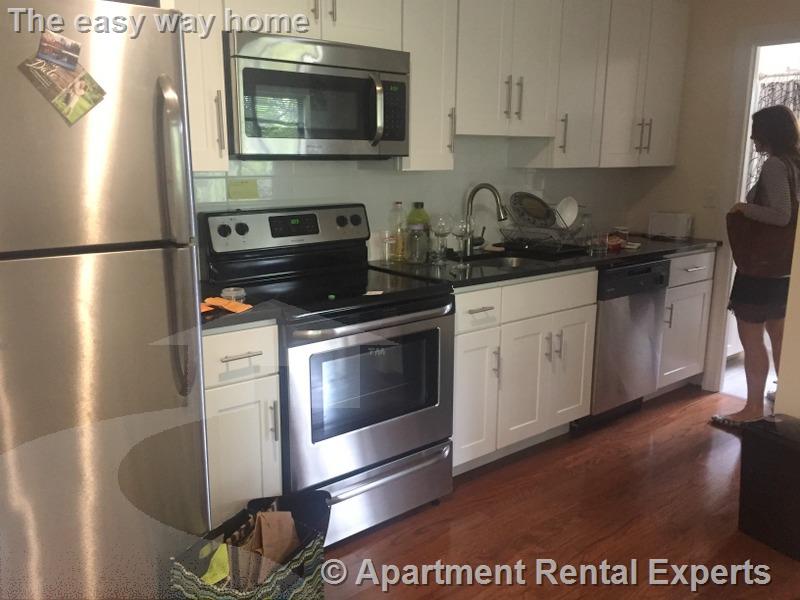 6 Blair Pl, North Cambridge