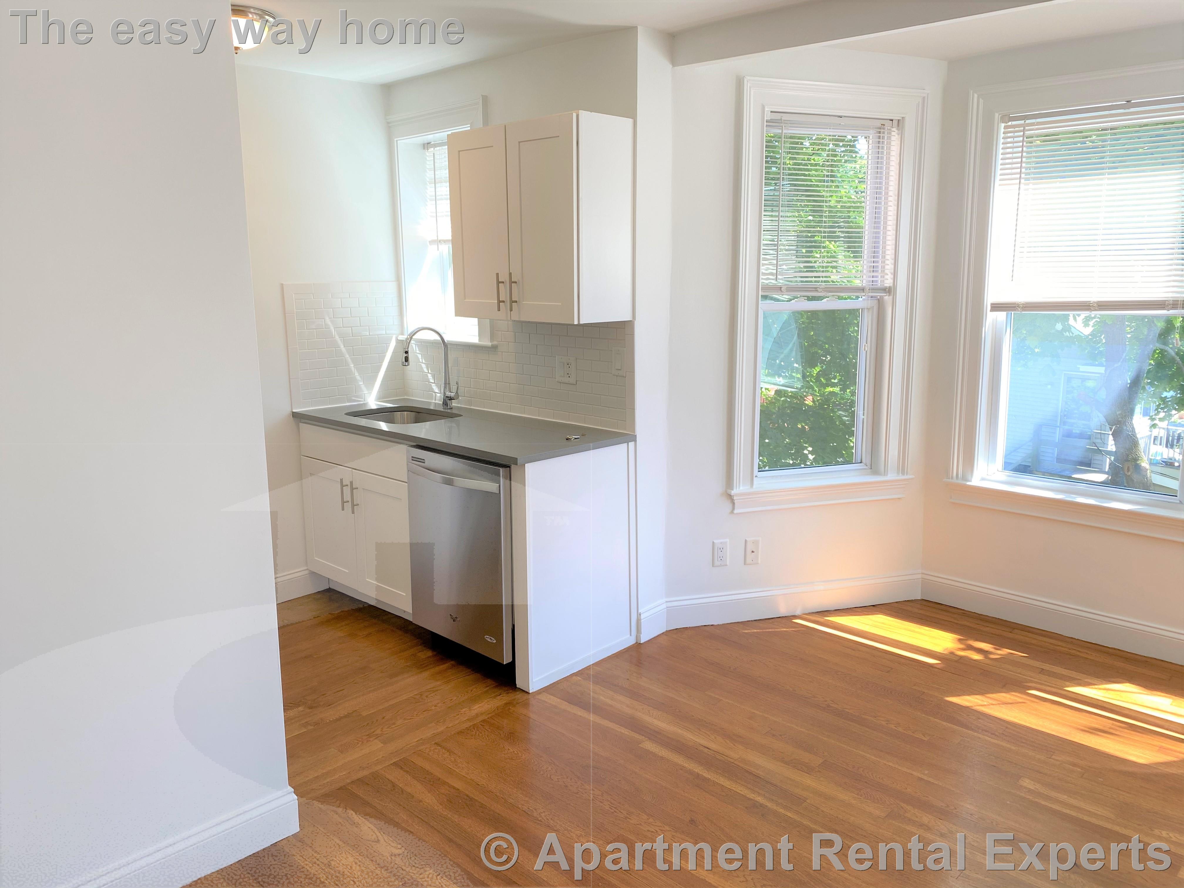 107 Summer St, Malden Center