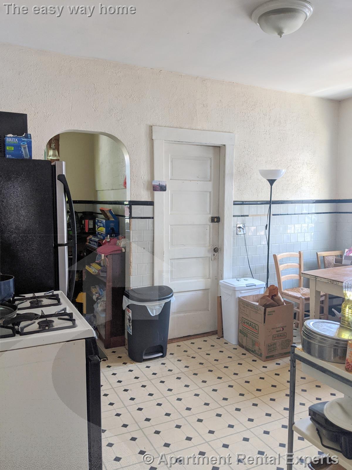 64 Linden Ave, Porter Square