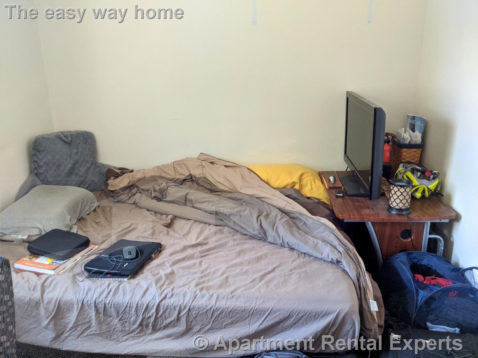 5 Lowell Cir, Porter Square