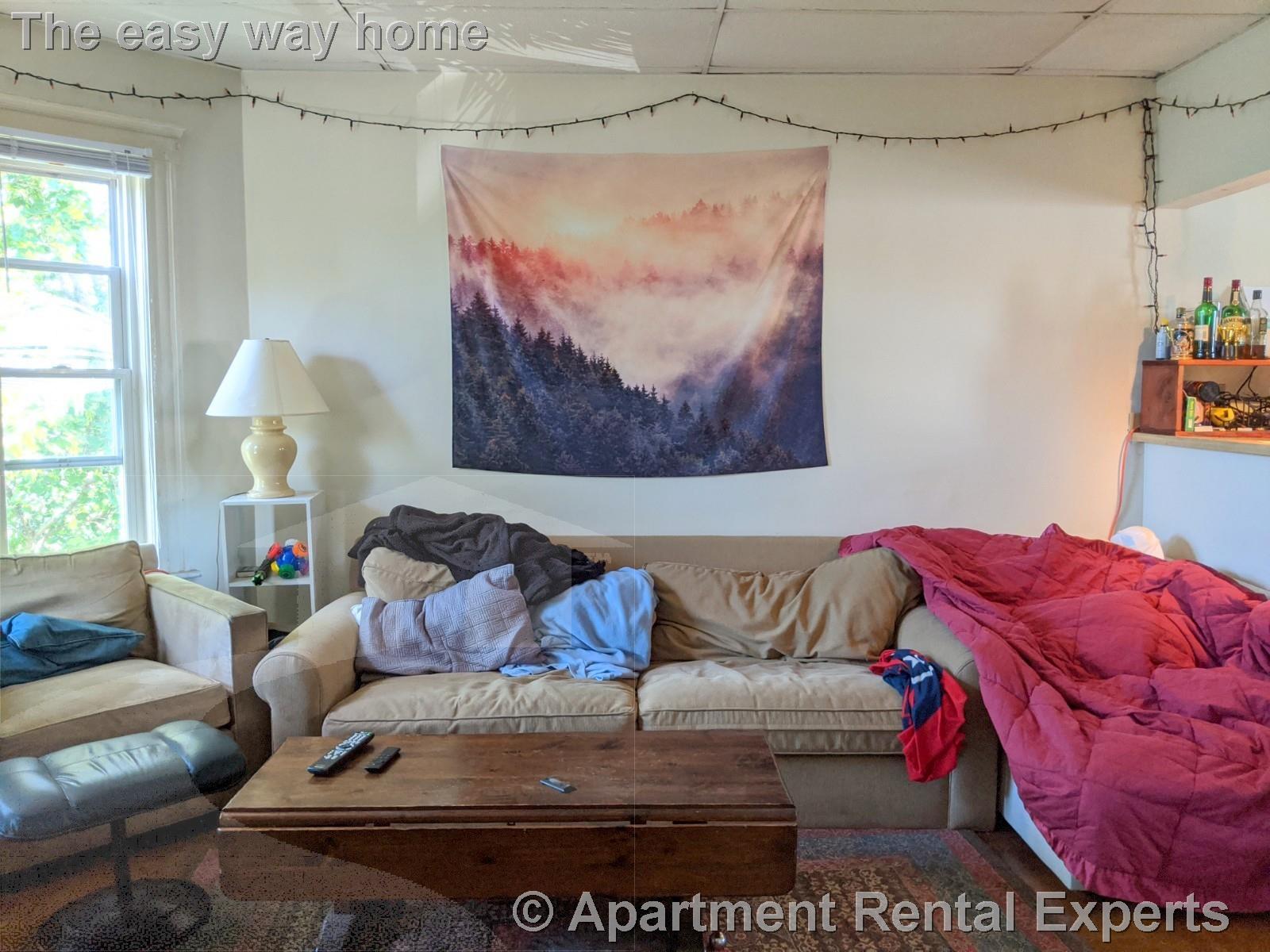 5 Lowell Cir, Porter Square