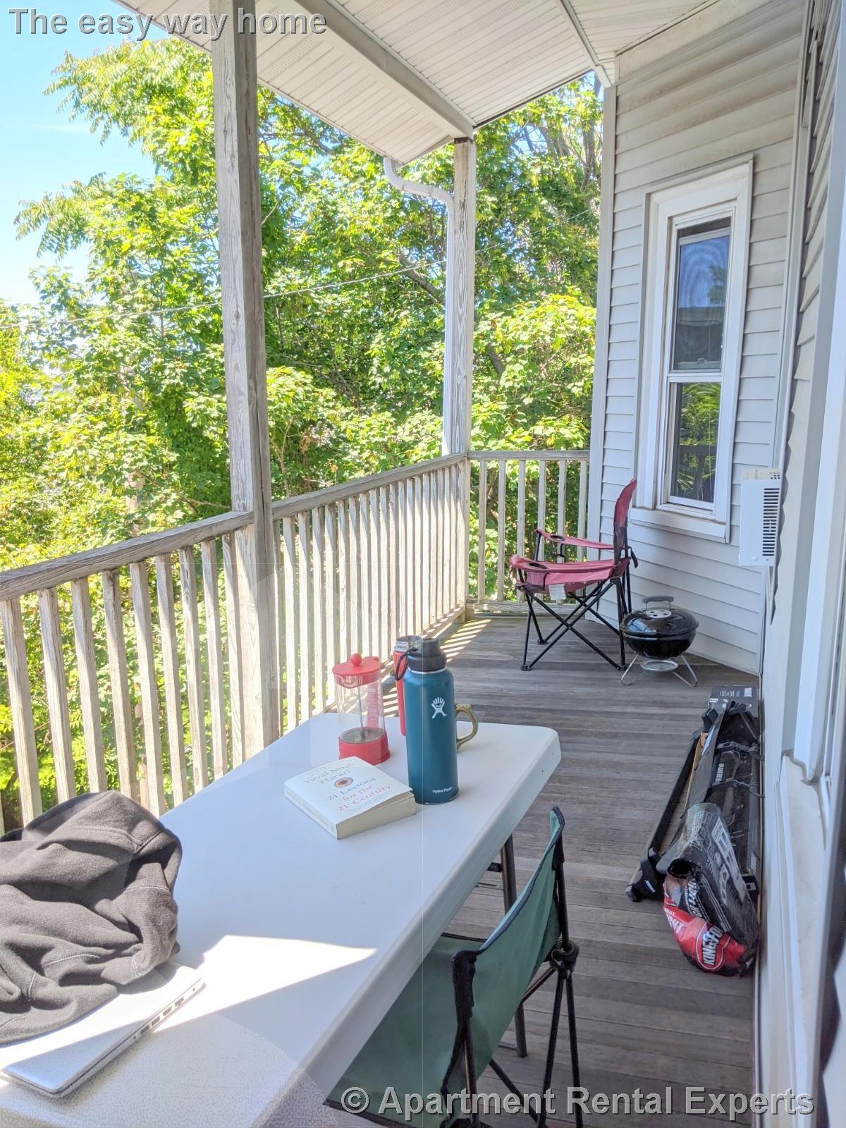 5 Lowell Cir, Porter Square