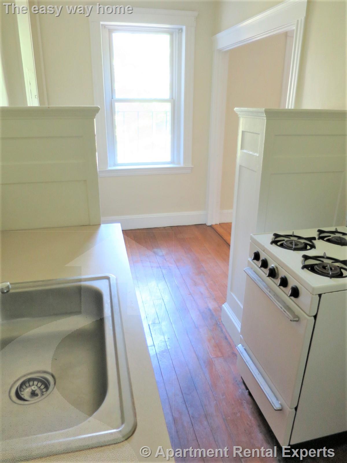 10 Agassiz St, Porter Square