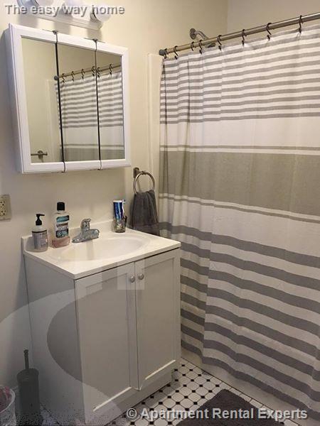 35 Gore St, East Cambridge