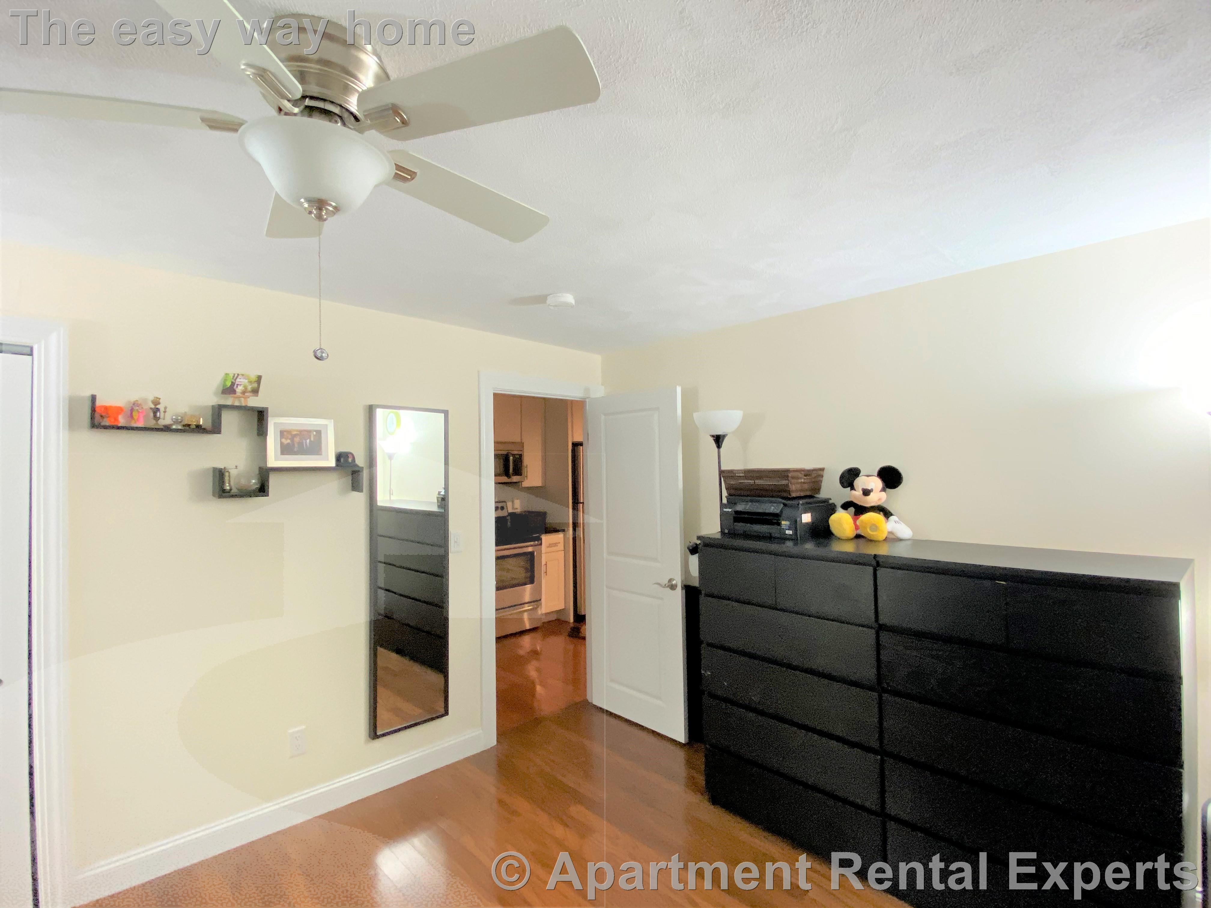 6 Blair Pl, North Cambridge