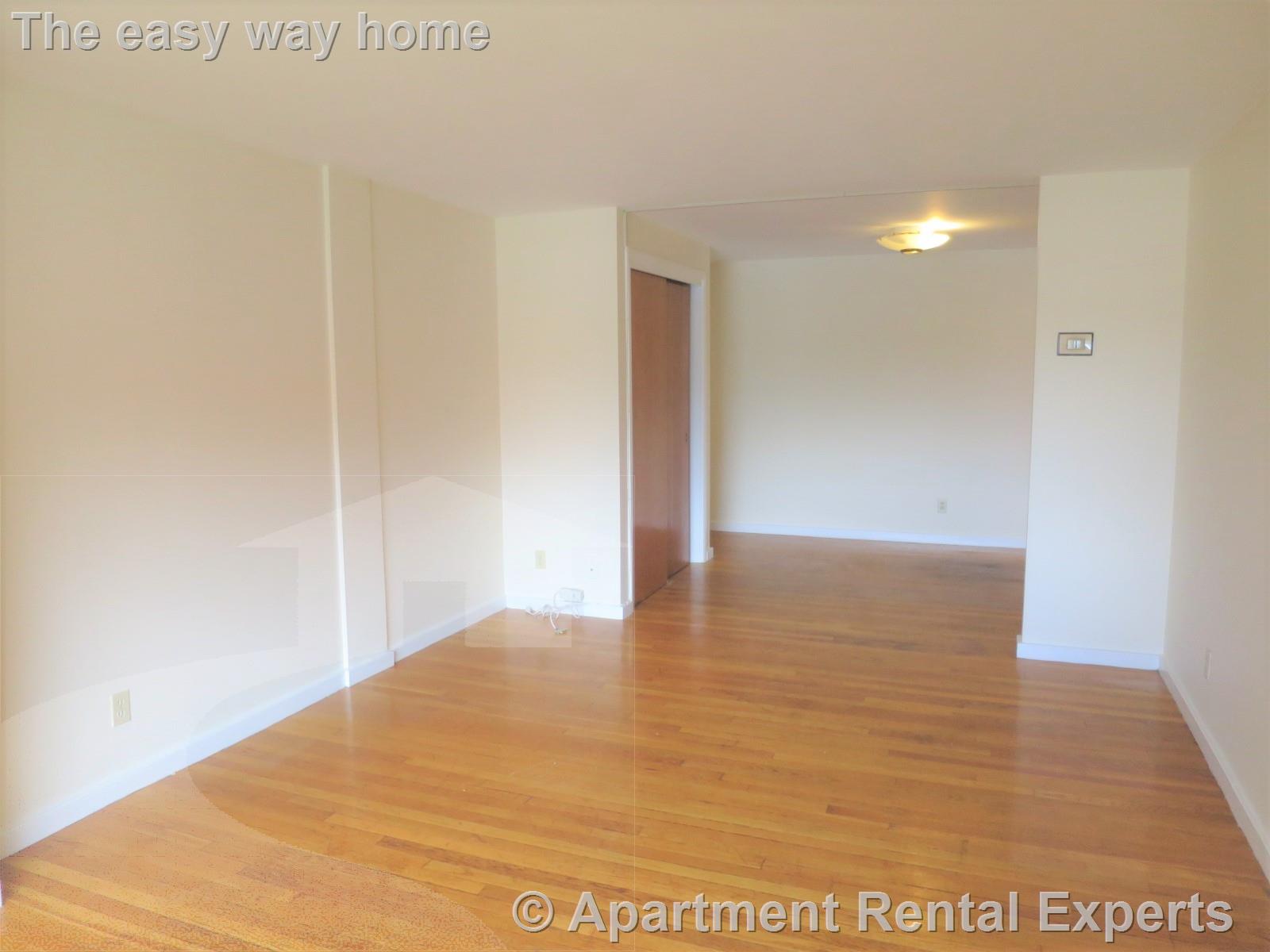 276 Massachusetts Ave, East Arlington