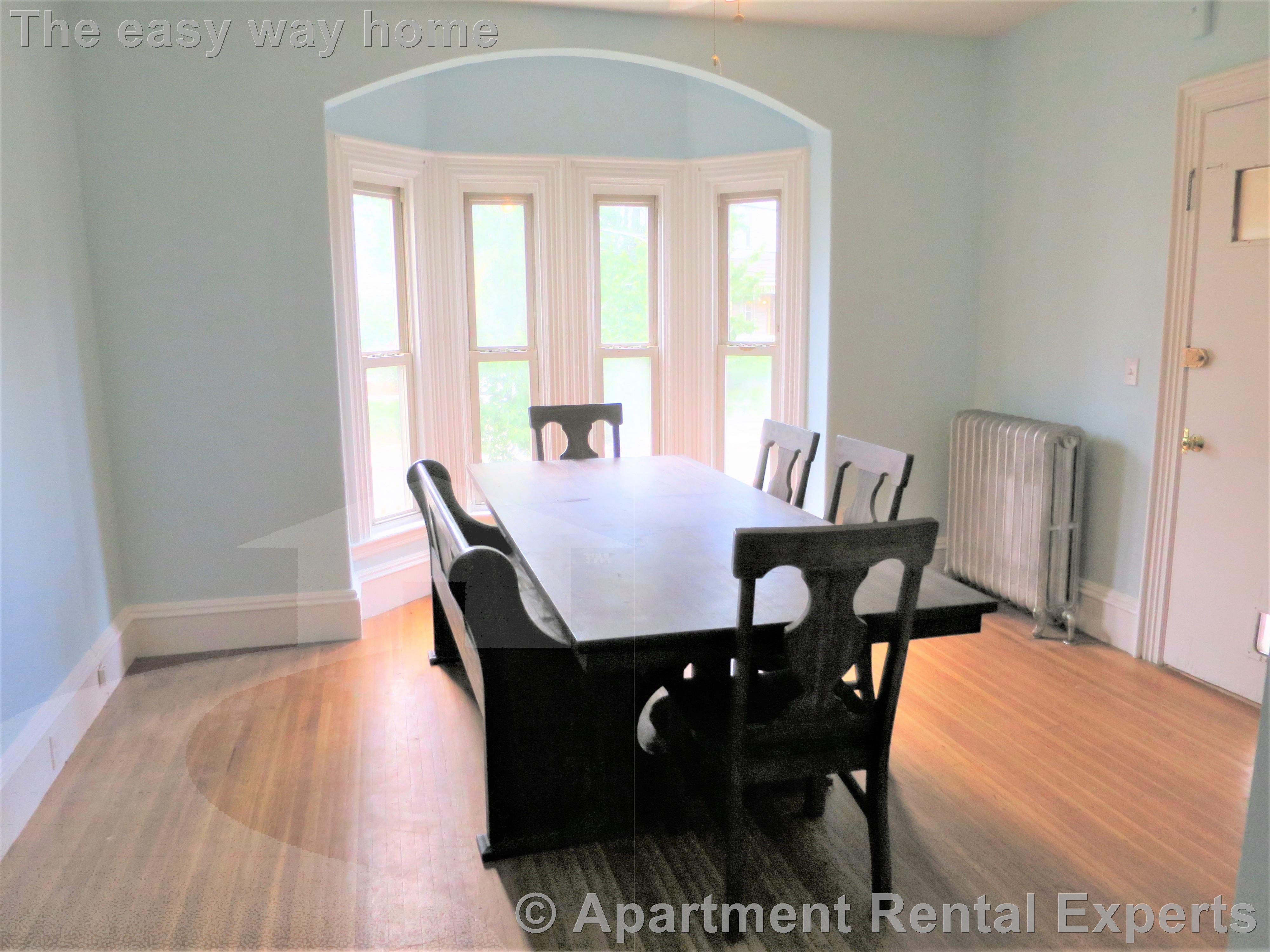 27 Maple Ave, Winter Hill