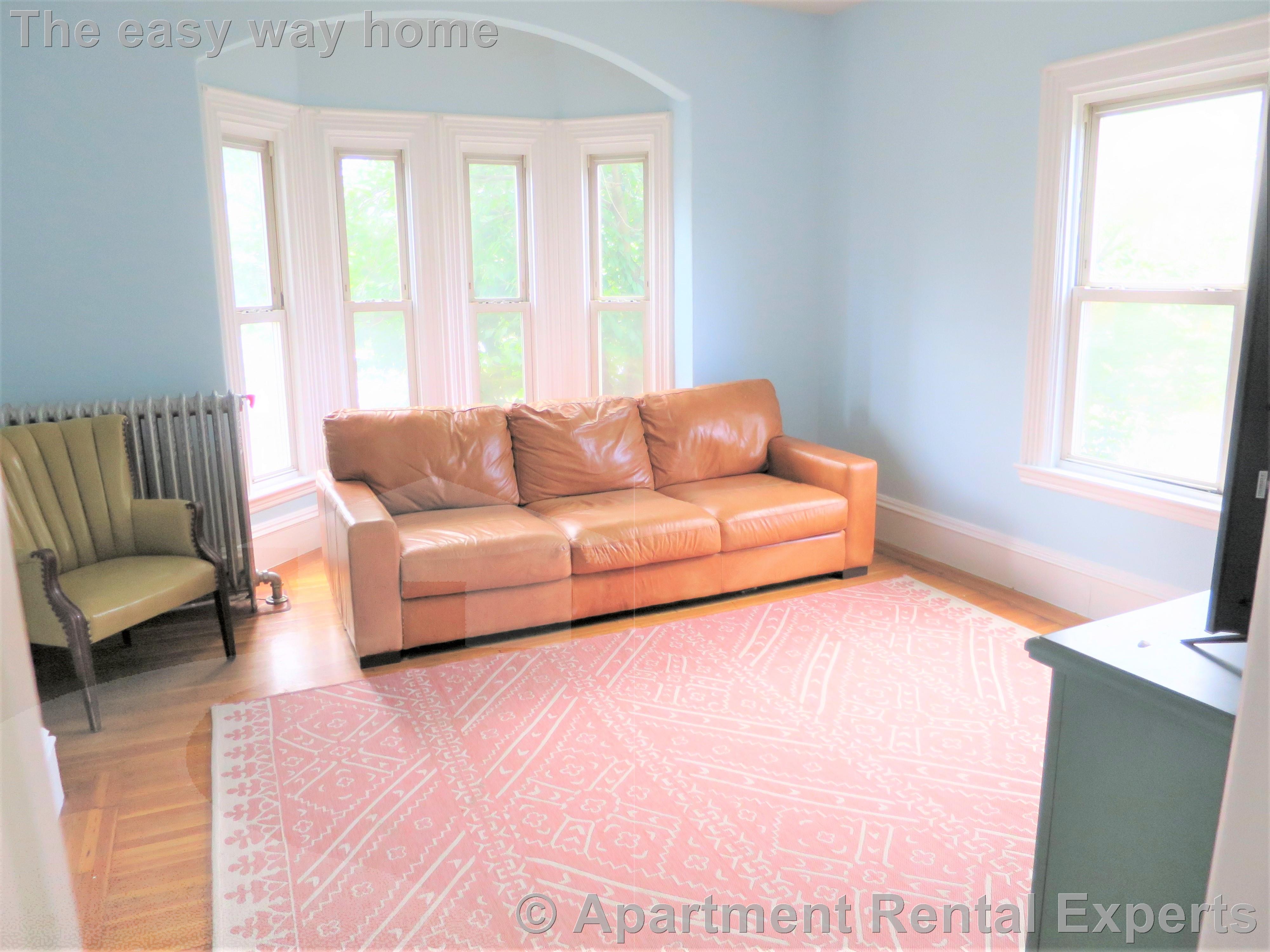 27 Maple Ave, Winter Hill