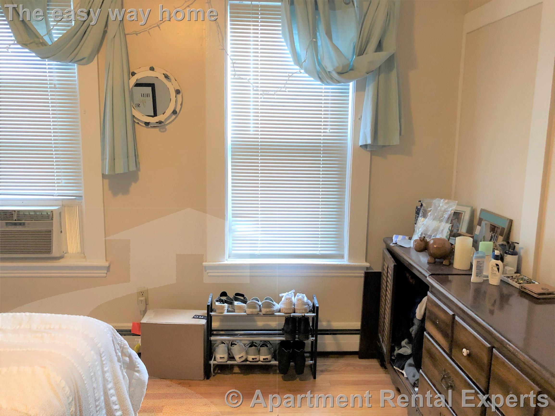 279 Pearl St, Cambridgeport