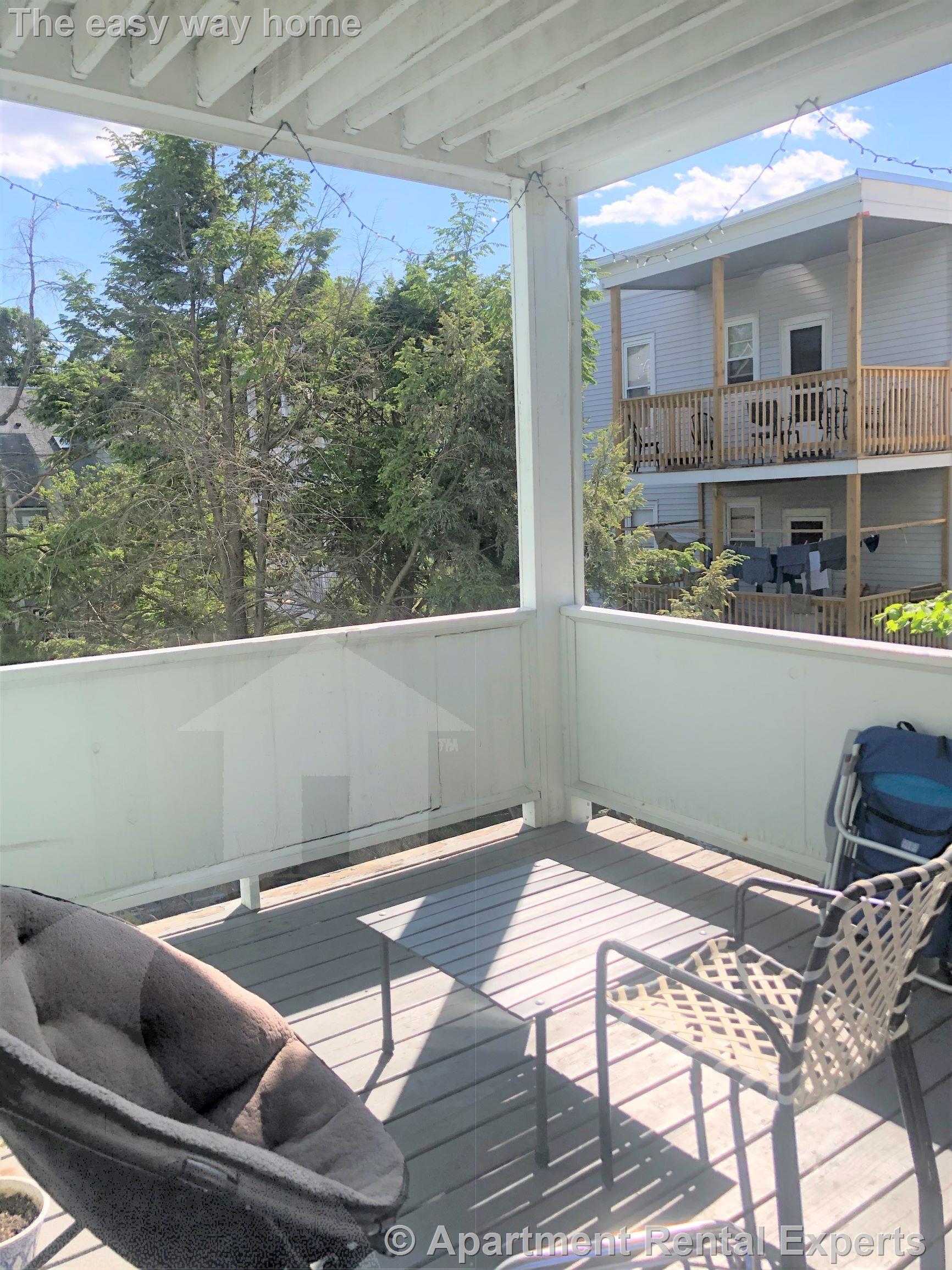 279 Pearl St, Cambridgeport