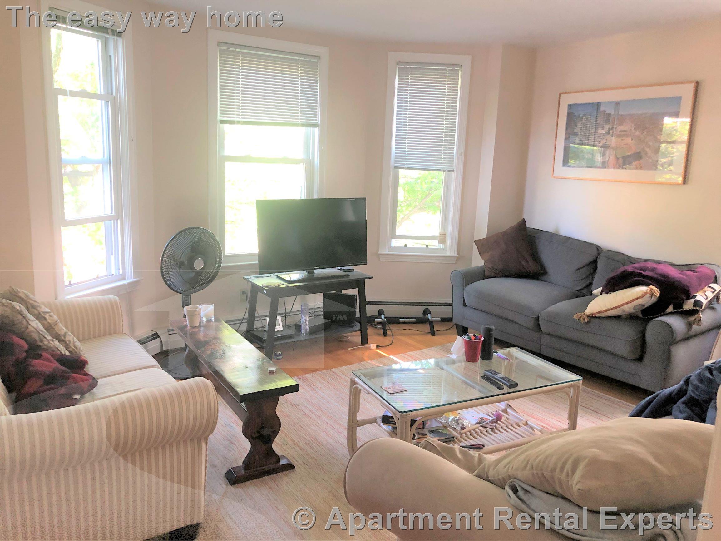 279 Pearl St, Cambridgeport