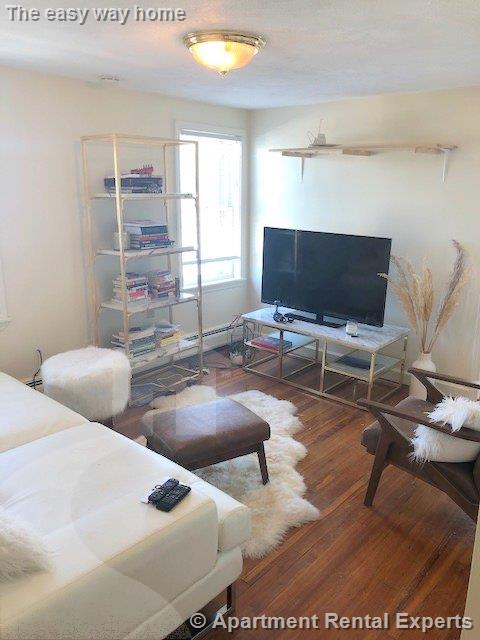 25 Warren St, East Cambridge