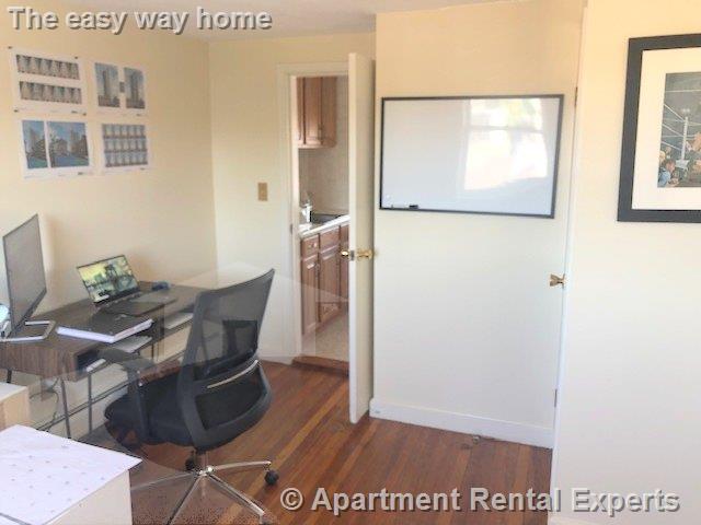 25 Warren St, East Cambridge