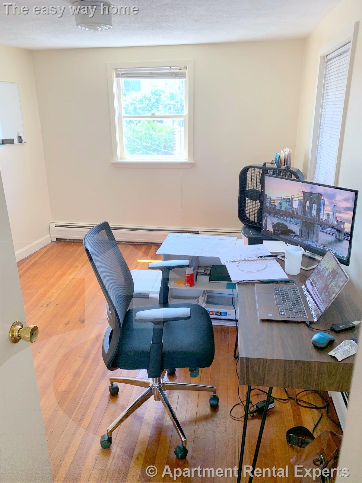 25 Warren St, East Cambridge