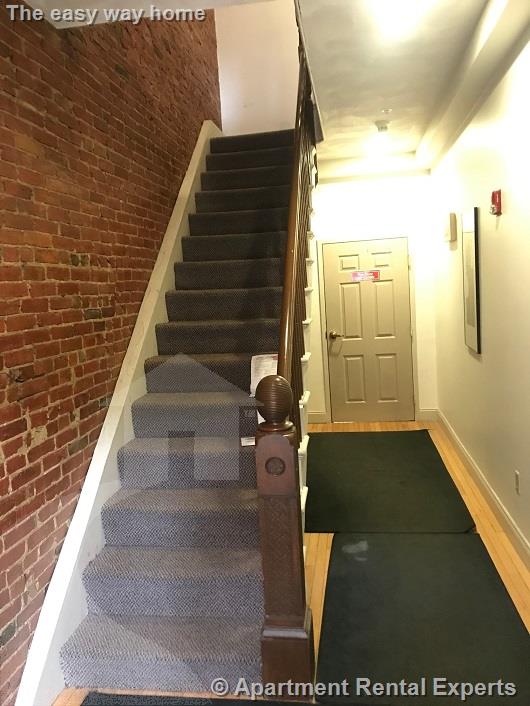 364 Harvard St, Harvard Square