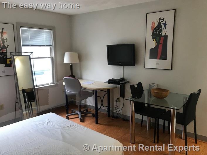 364 Harvard St, Harvard Square