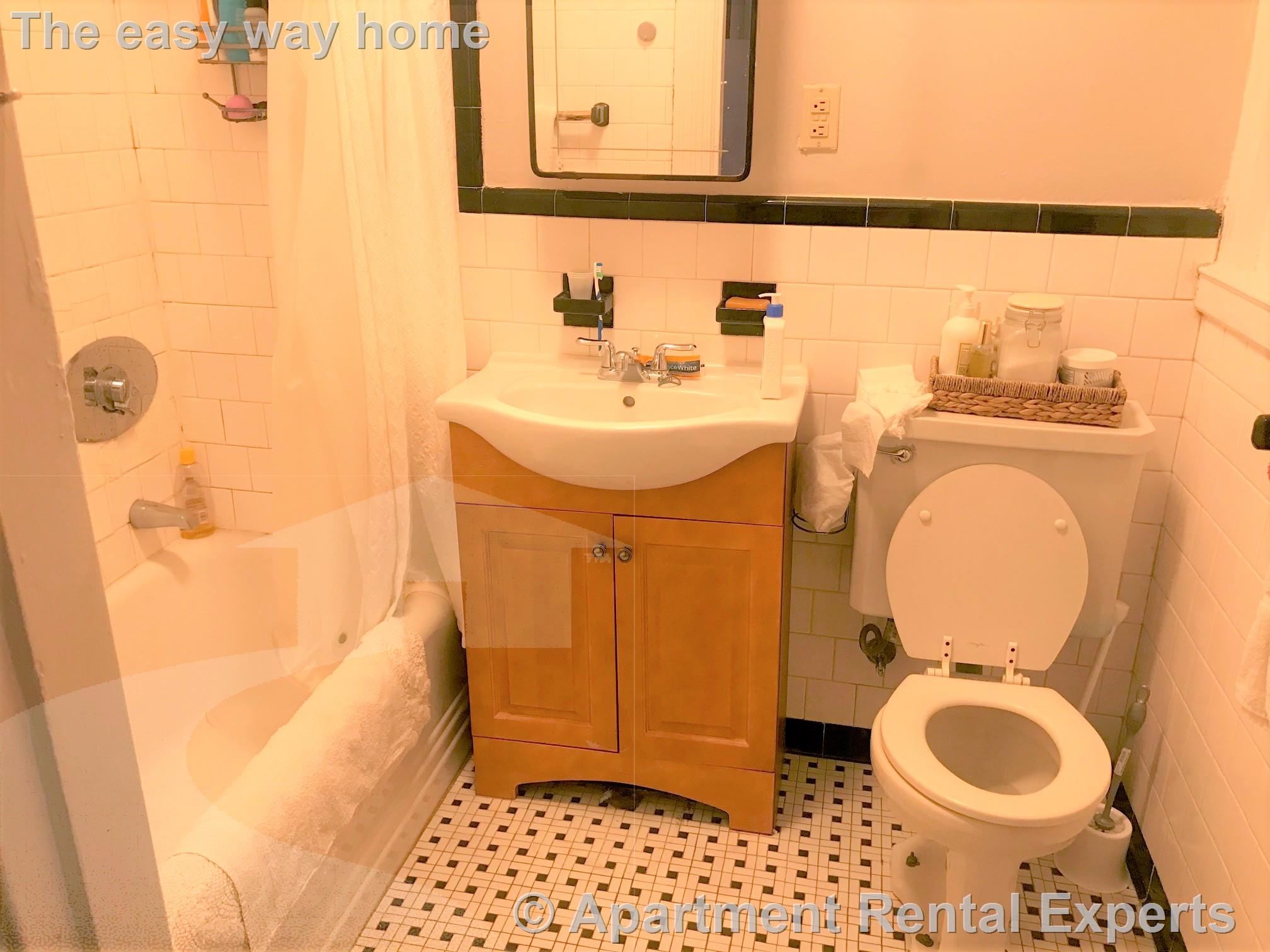 9 Sewall Ave, Coolidge Corner