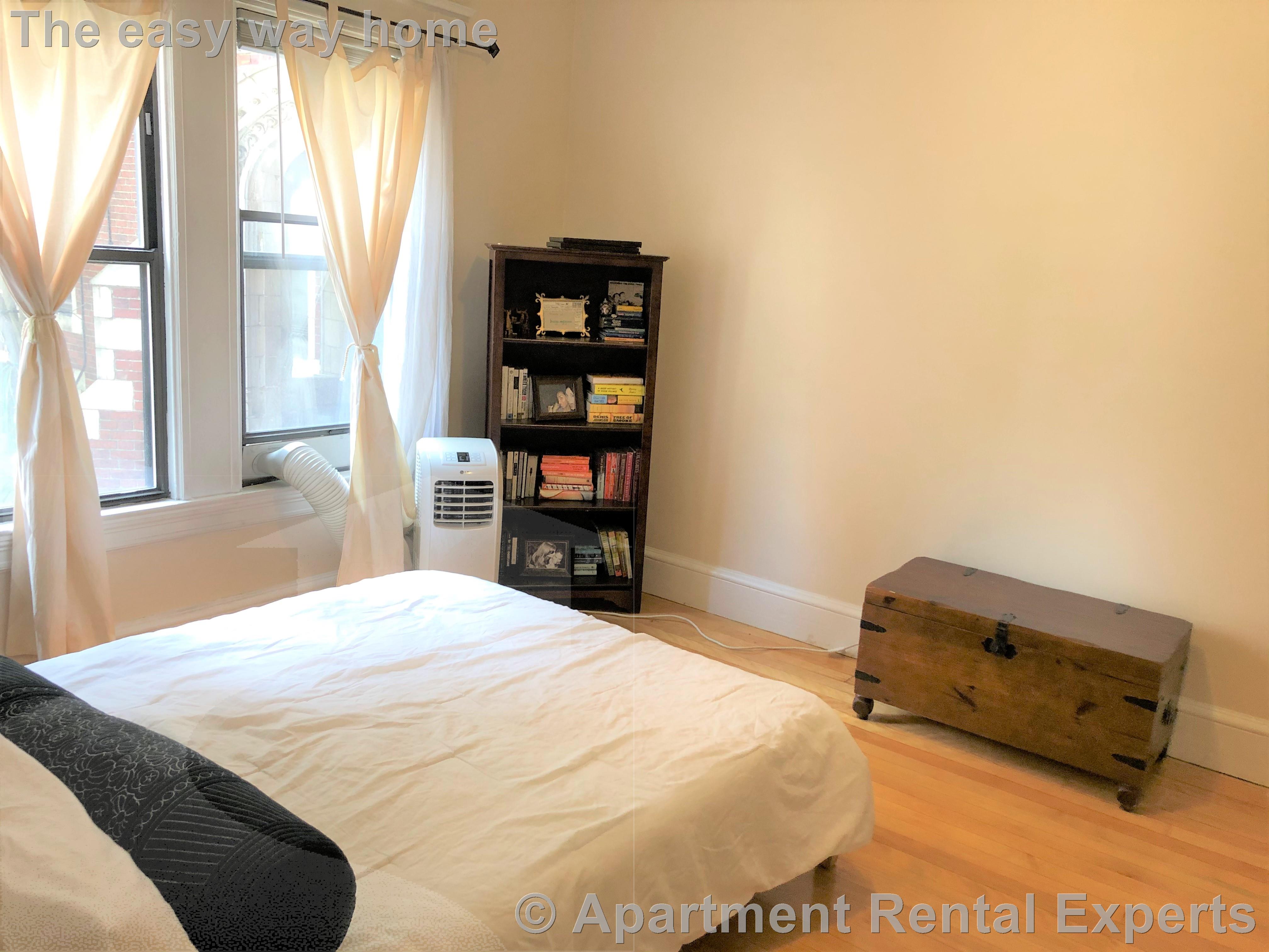 84 Prescott St, Harvard Square