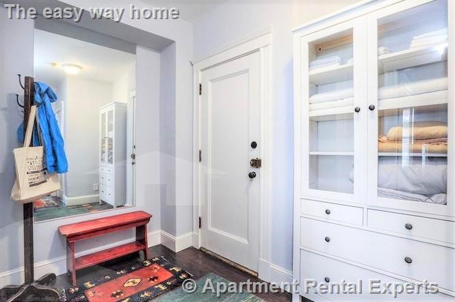 4 Washington Ave, Porter Square