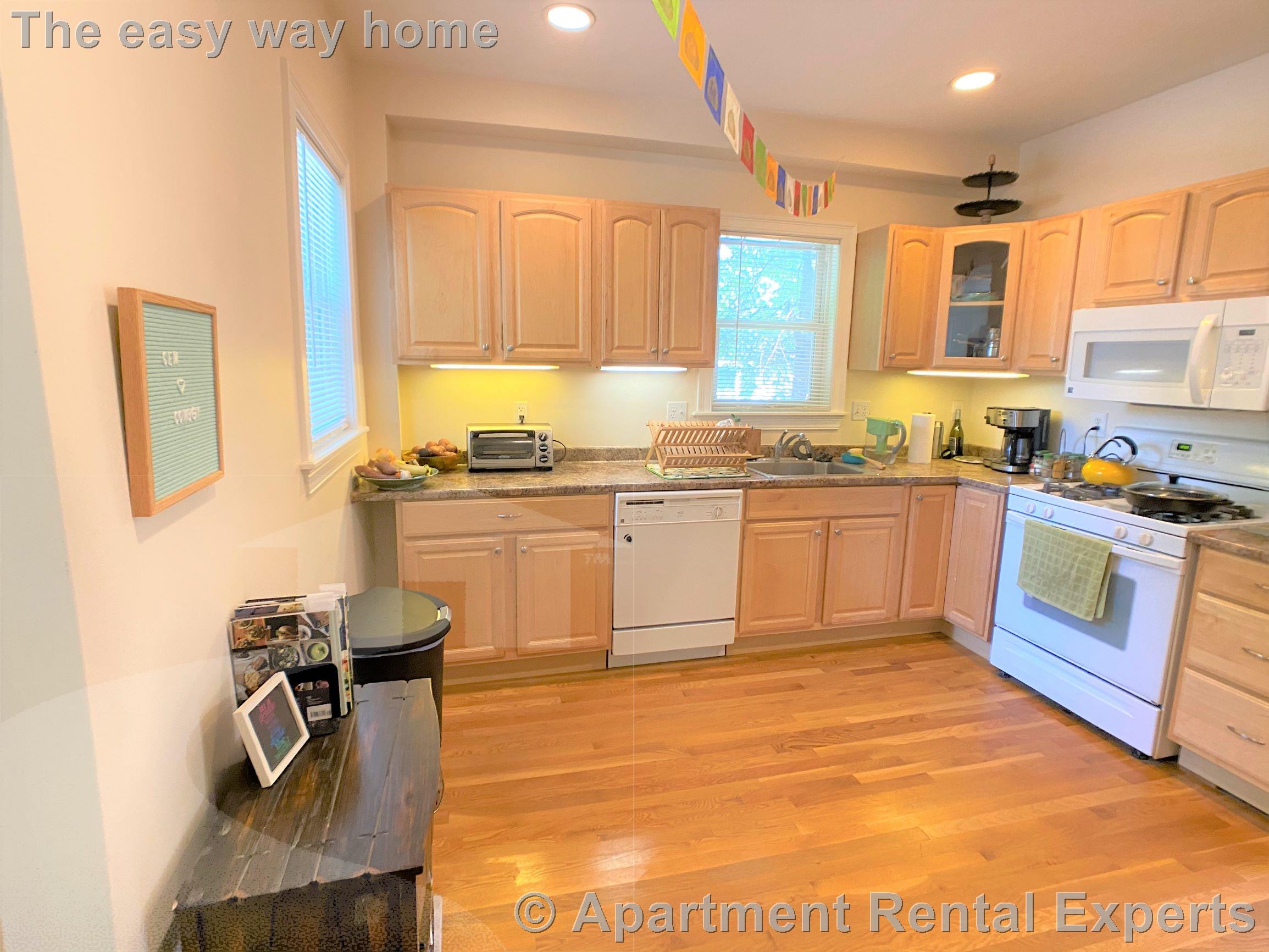 39 Cotting St, Tufts