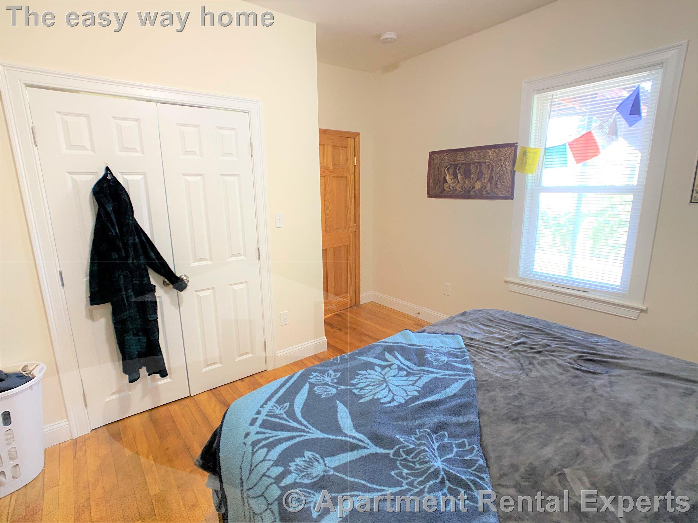 39 Cotting St, Tufts