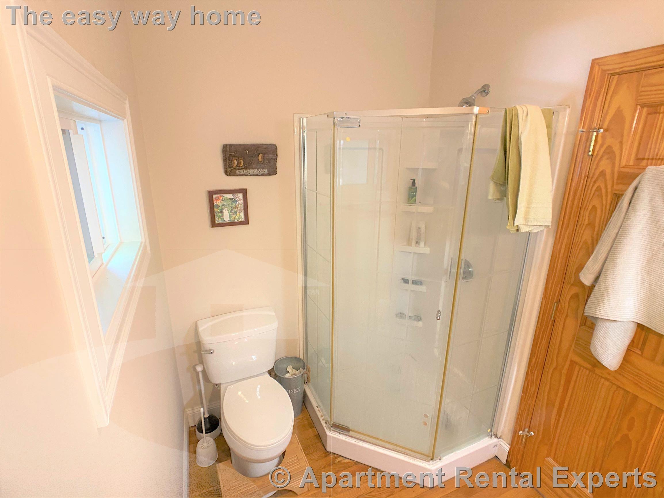 39 Cotting St, Tufts