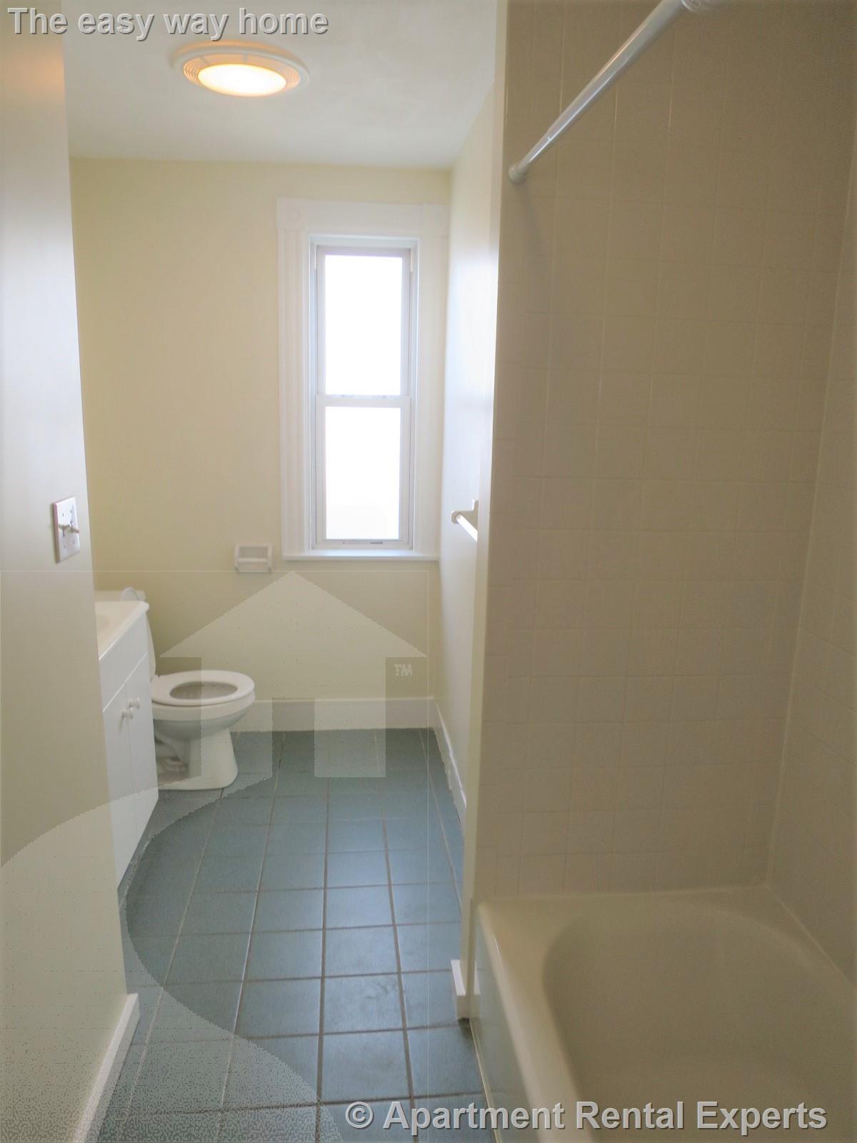 324 Highland Ave, Davis Square