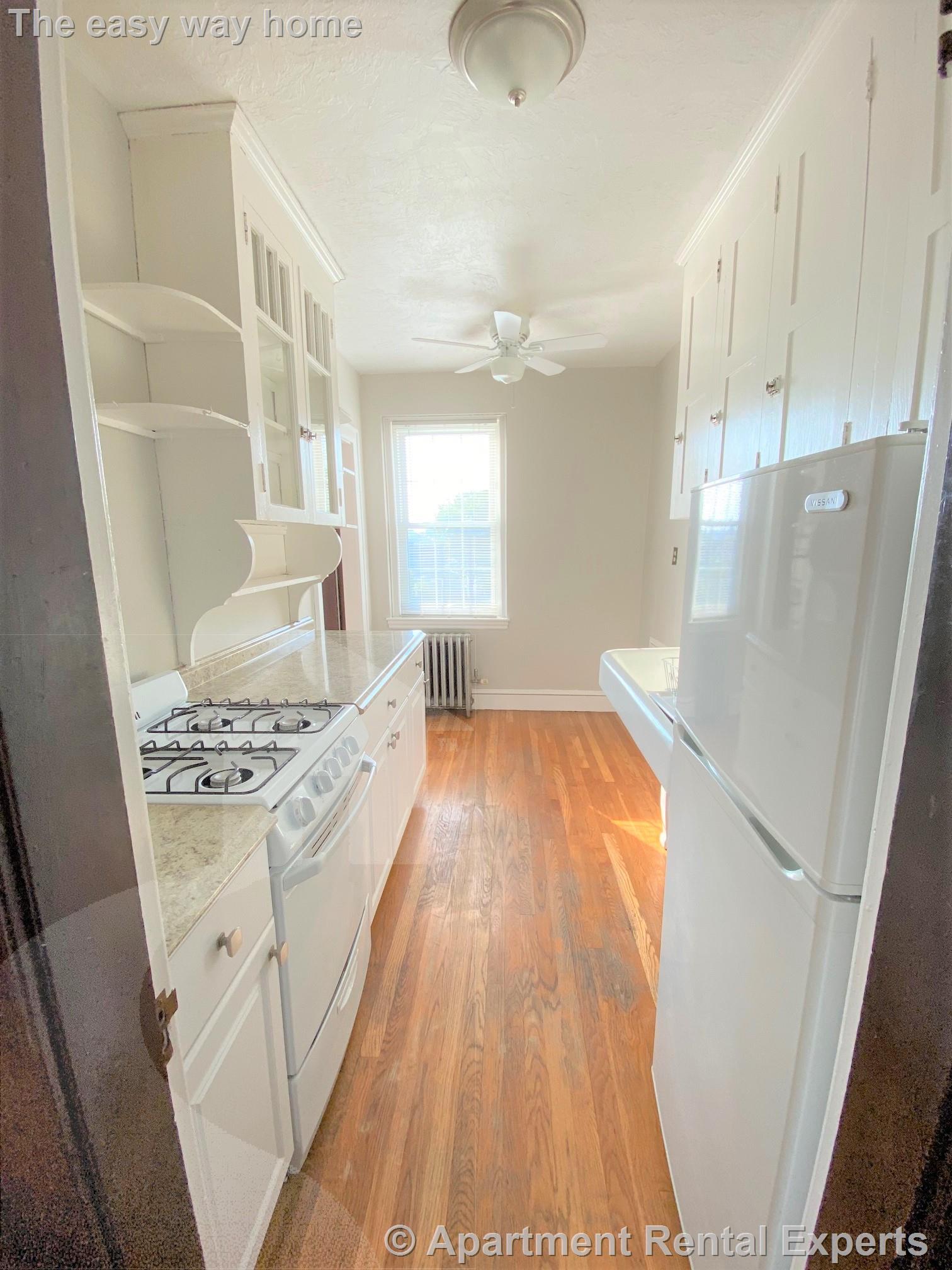 119 College Ave, Davis Square