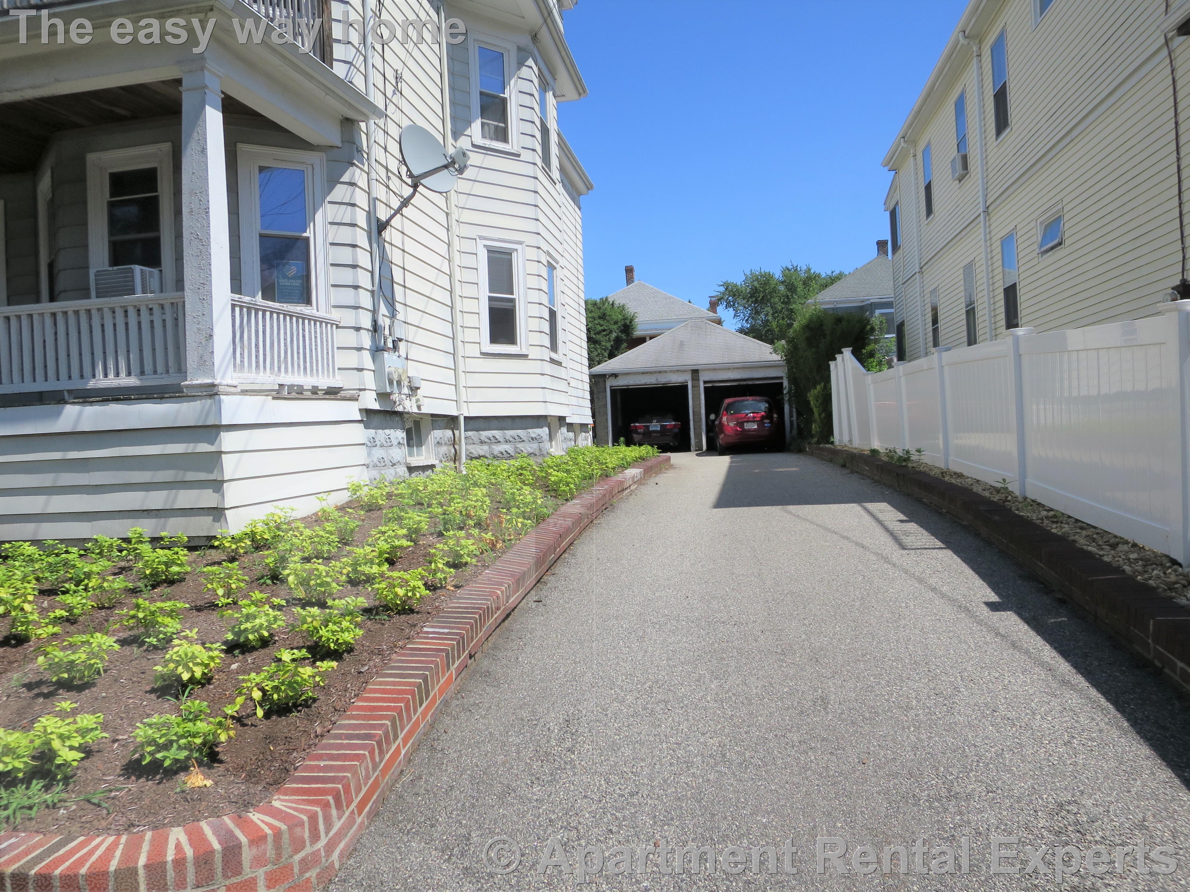 43 Windsor St, East Arlington