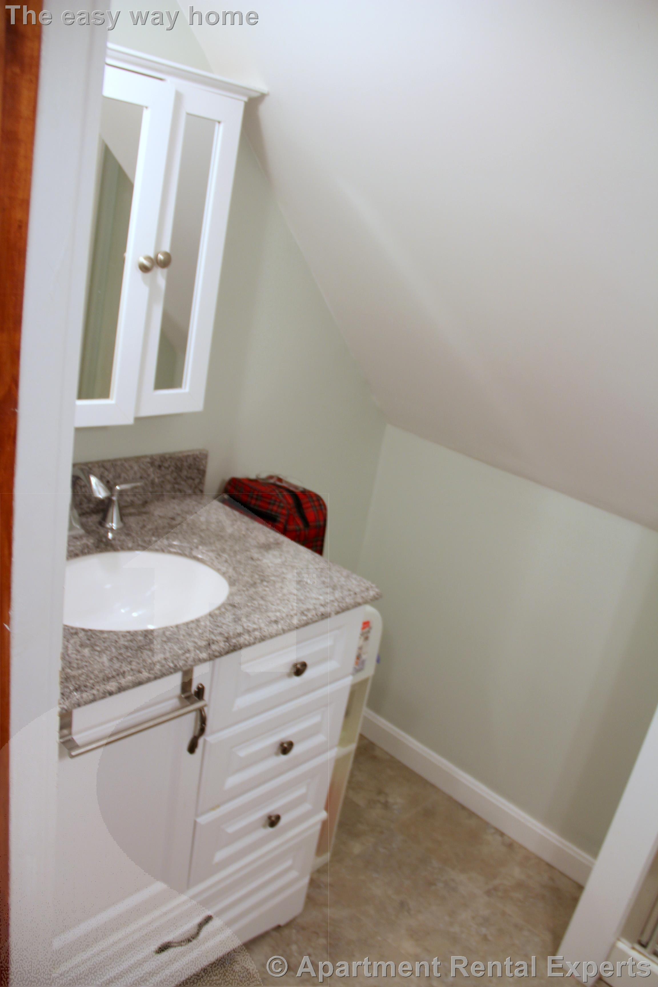 34 William St, Ball Square