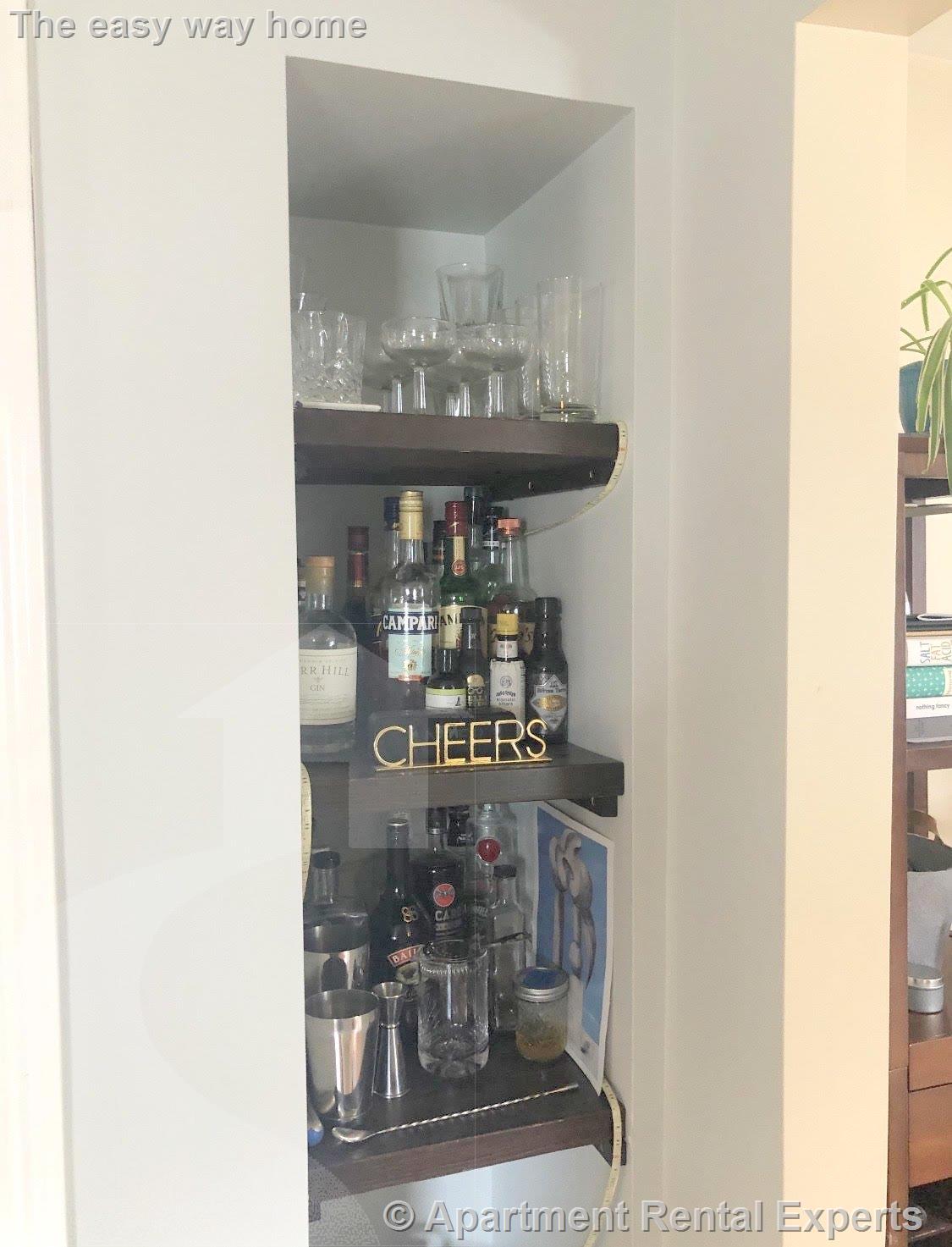 217 Cedar St, Ball Square