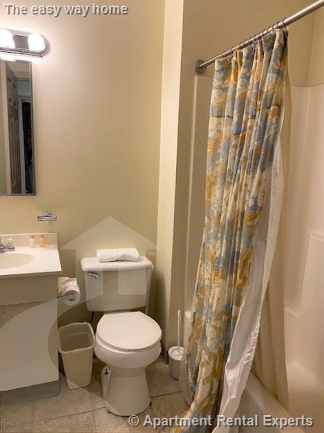 364 Harvard St, Harvard Square